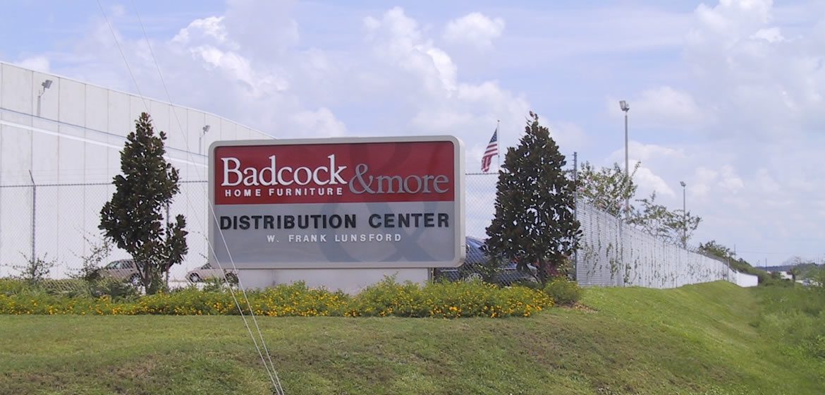Badcock Home Furnishings Sign Construction